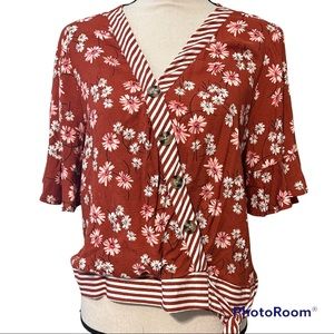 Cato large women’s floral stripes buttons short ruffle sleeve cropped boho vneck